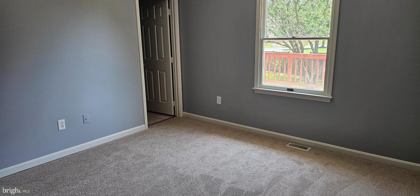 1632 HARRIER LN, CULPEPER, Virginia 22701, 3 Bedrooms Bedrooms, ,2 BathroomsBathrooms,Residential,For sale,1632 HARRIER LN,VACU2010858 MLS # VACU2010858