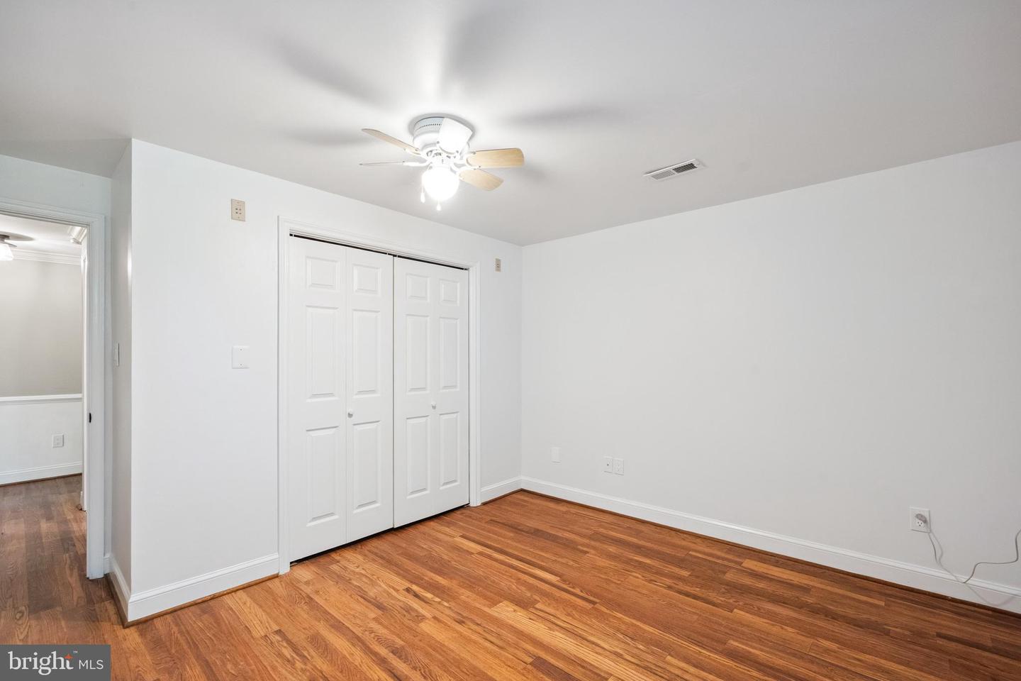 3523 MAJESTIC PINE LN, FAIRFAX, Virginia 22033, 4 Bedrooms Bedrooms, ,3 BathroomsBathrooms,Residential,For sale,3523 MAJESTIC PINE LN,VAFX2249348 MLS # VAFX2249348