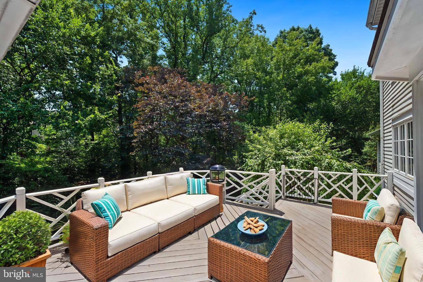 3523 MAJESTIC PINE LN, FAIRFAX, Virginia 22033, 4 Bedrooms Bedrooms, ,3 BathroomsBathrooms,Residential,For sale,3523 MAJESTIC PINE LN,VAFX2249348 MLS # VAFX2249348