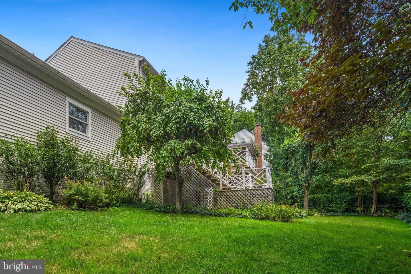 3523 MAJESTIC PINE LN, FAIRFAX, Virginia 22033, 4 Bedrooms Bedrooms, ,3 BathroomsBathrooms,Residential,For sale,3523 MAJESTIC PINE LN,VAFX2249348 MLS # VAFX2249348