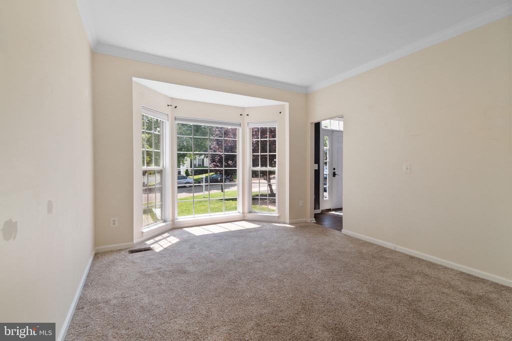 221 CANNON WAY, WARRENTON, Virginia 20186, 5 Bedrooms Bedrooms, ,3 BathroomsBathrooms,Residential,221 CANNON WAY,VAFQ2017340 MLS # VAFQ2017340