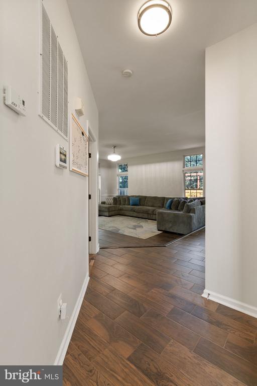 221 CANNON WAY, WARRENTON, Virginia 20186, 5 Bedrooms Bedrooms, ,3 BathroomsBathrooms,Residential,221 CANNON WAY,VAFQ2017340 MLS # VAFQ2017340