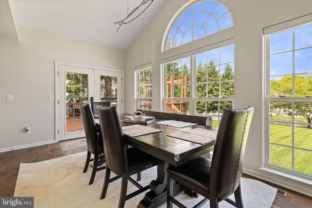221 CANNON WAY, WARRENTON, Virginia 20186, 5 Bedrooms Bedrooms, ,3 BathroomsBathrooms,Residential,221 CANNON WAY,VAFQ2017340 MLS # VAFQ2017340