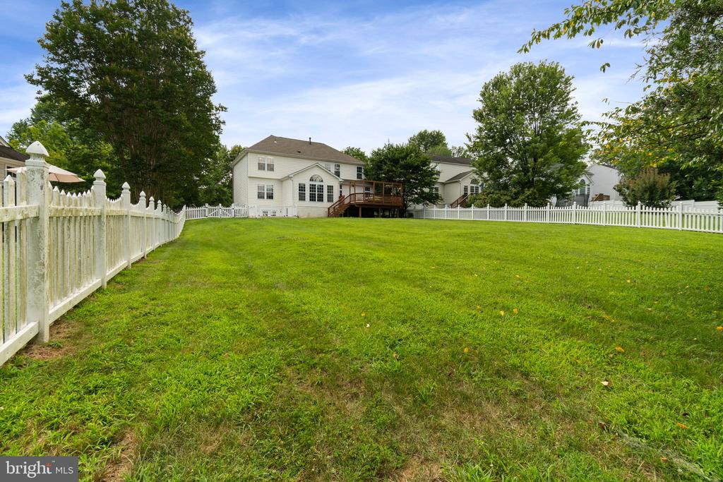 221 CANNON WAY, WARRENTON, Virginia 20186, 5 Bedrooms Bedrooms, ,3 BathroomsBathrooms,Residential,221 CANNON WAY,VAFQ2017340 MLS # VAFQ2017340
