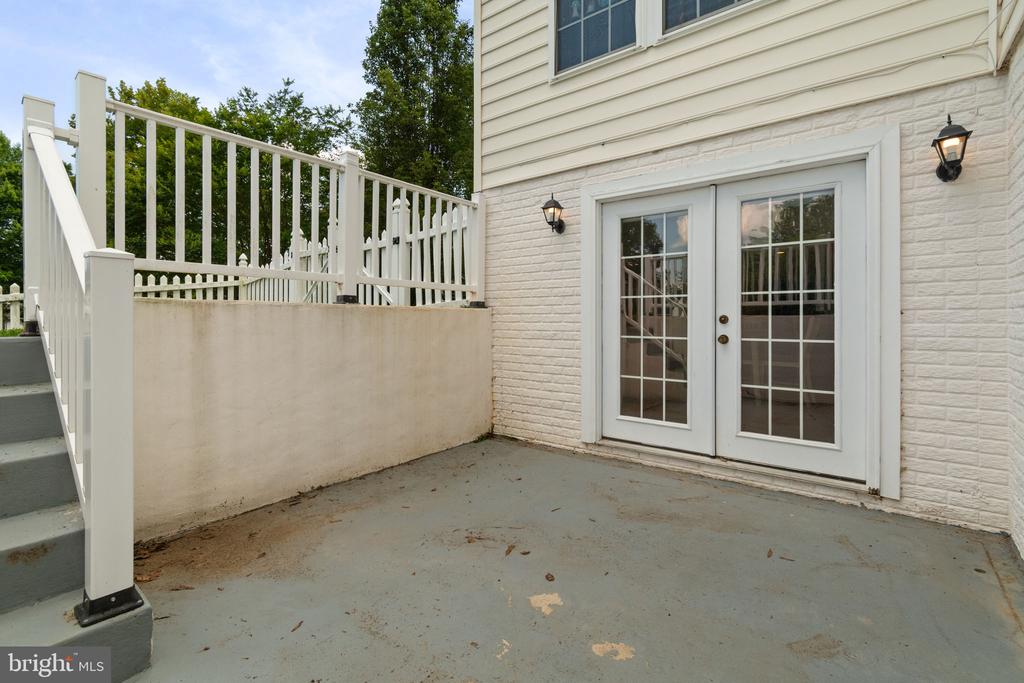 221 CANNON WAY, WARRENTON, Virginia 20186, 5 Bedrooms Bedrooms, ,3 BathroomsBathrooms,Residential,221 CANNON WAY,VAFQ2017340 MLS # VAFQ2017340