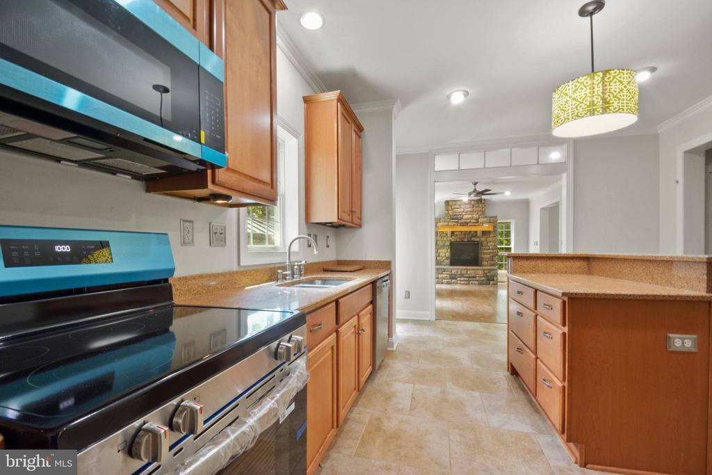 1229 MILTON RD, CHARLOTTESVILLE, Virginia 22902, 4 Bedrooms Bedrooms, ,2 BathroomsBathrooms,Residential,1229 MILTON RD,VAAB2001036 MLS # VAAB2001036