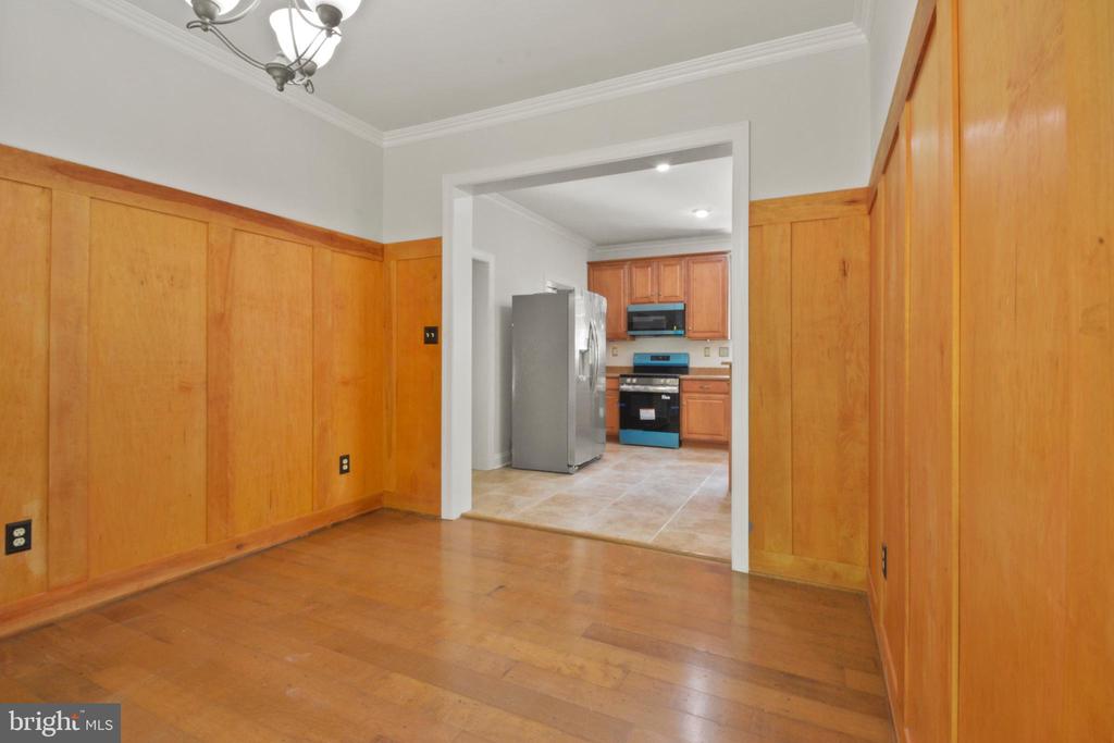 1229 MILTON RD, CHARLOTTESVILLE, Virginia 22902, 4 Bedrooms Bedrooms, ,2 BathroomsBathrooms,Residential,1229 MILTON RD,VAAB2001036 MLS # VAAB2001036