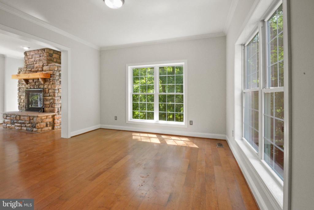 1229 MILTON RD, CHARLOTTESVILLE, Virginia 22902, 4 Bedrooms Bedrooms, ,2 BathroomsBathrooms,Residential,1229 MILTON RD,VAAB2001036 MLS # VAAB2001036