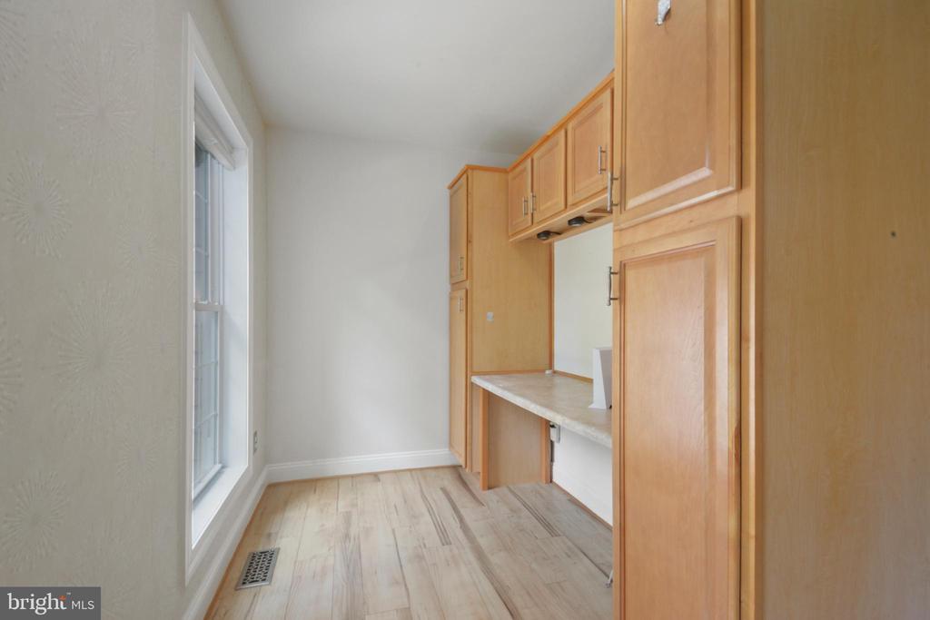 1229 MILTON RD, CHARLOTTESVILLE, Virginia 22902, 4 Bedrooms Bedrooms, ,2 BathroomsBathrooms,Residential,1229 MILTON RD,VAAB2001036 MLS # VAAB2001036