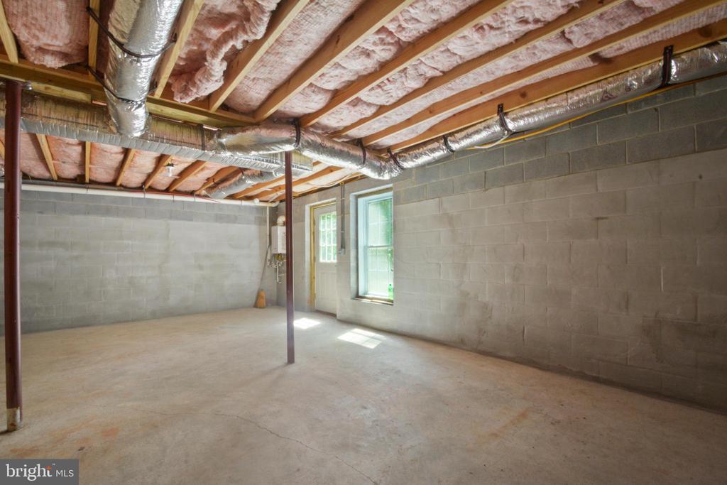 1229 MILTON RD, CHARLOTTESVILLE, Virginia 22902, 4 Bedrooms Bedrooms, ,2 BathroomsBathrooms,Residential,1229 MILTON RD,VAAB2001036 MLS # VAAB2001036
