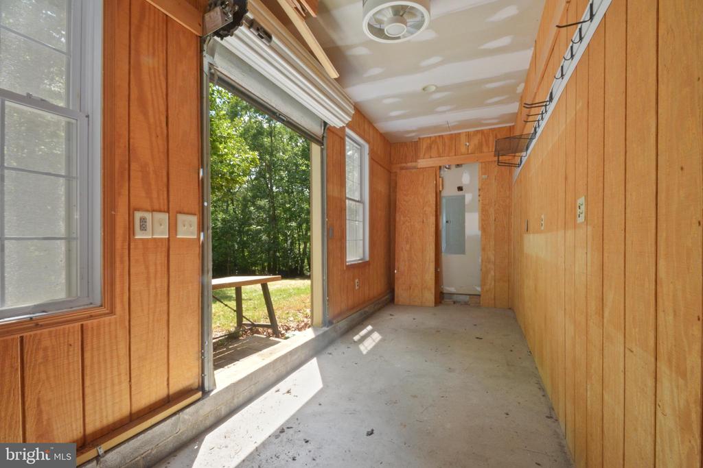 1229 MILTON RD, CHARLOTTESVILLE, Virginia 22902, 4 Bedrooms Bedrooms, ,2 BathroomsBathrooms,Residential,1229 MILTON RD,VAAB2001036 MLS # VAAB2001036