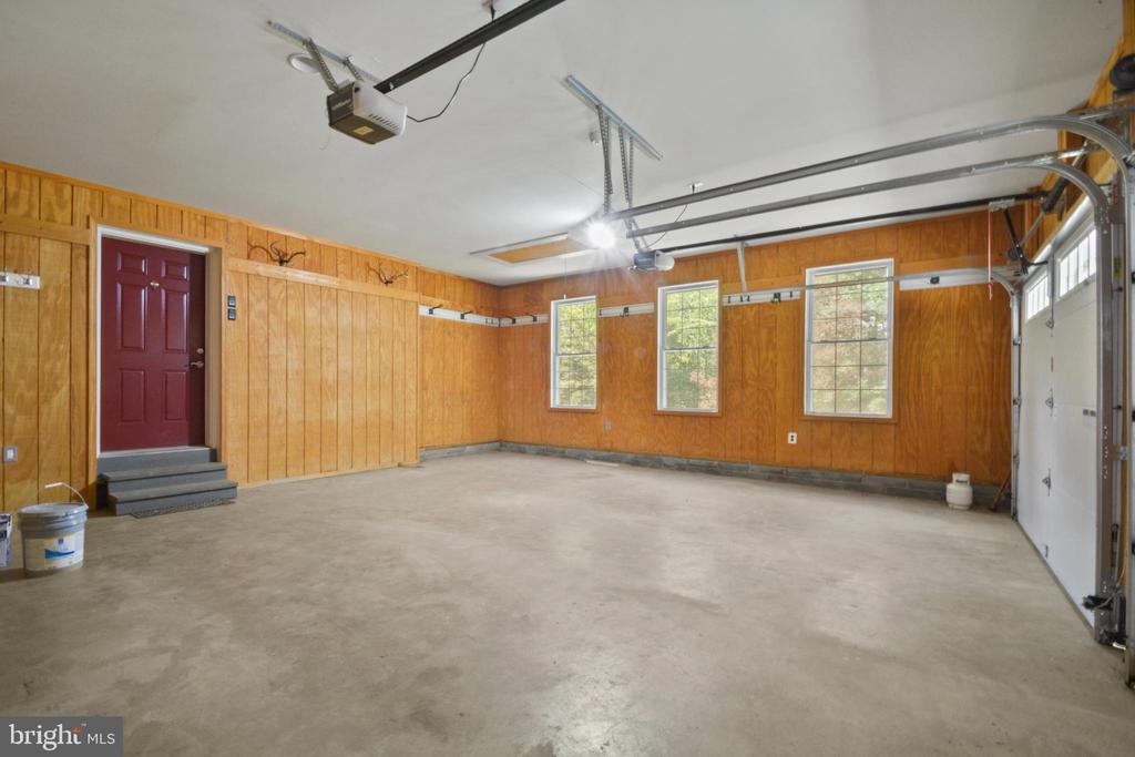 1229 MILTON RD, CHARLOTTESVILLE, Virginia 22902, 4 Bedrooms Bedrooms, ,2 BathroomsBathrooms,Residential,1229 MILTON RD,VAAB2001036 MLS # VAAB2001036