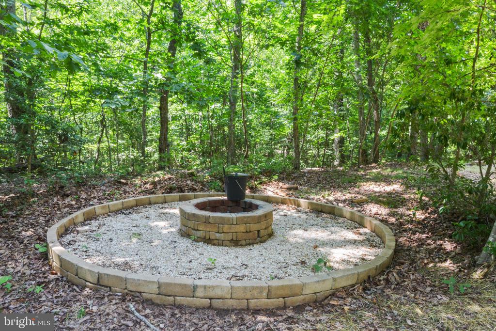 1229 MILTON RD, CHARLOTTESVILLE, Virginia 22902, 4 Bedrooms Bedrooms, ,2 BathroomsBathrooms,Residential,1229 MILTON RD,VAAB2001036 MLS # VAAB2001036