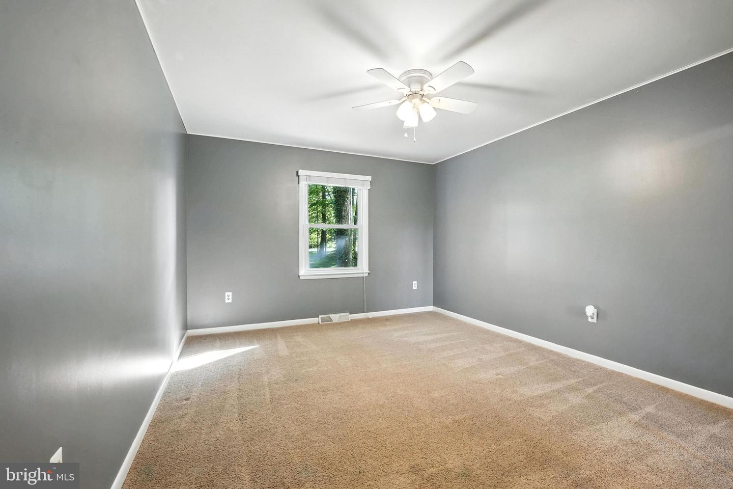 7491 SLAGLE LN, MANASSAS, Virginia 20111, 5 Bedrooms Bedrooms, ,3 BathroomsBathrooms,Residential,For sale,7491 SLAGLE LN,VAPW2097724 MLS # VAPW2097724