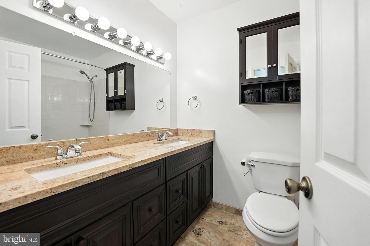 7491 SLAGLE LN, MANASSAS, Virginia 20111, 5 Bedrooms Bedrooms, ,3 BathroomsBathrooms,Residential,For sale,7491 SLAGLE LN,VAPW2097724 MLS # VAPW2097724