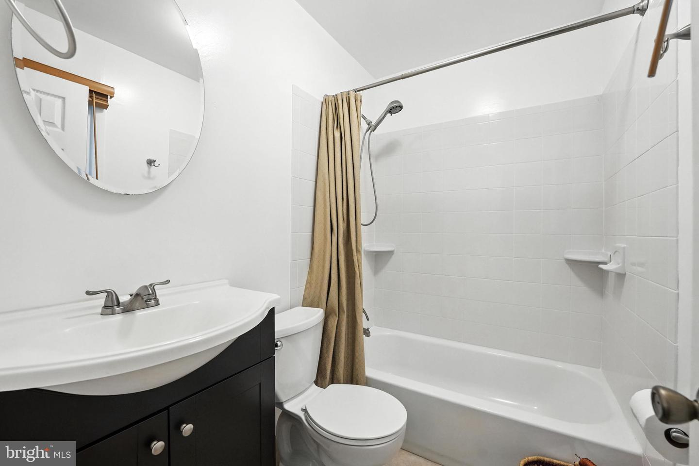 7491 SLAGLE LN, MANASSAS, Virginia 20111, 5 Bedrooms Bedrooms, ,3 BathroomsBathrooms,Residential,For sale,7491 SLAGLE LN,VAPW2097724 MLS # VAPW2097724