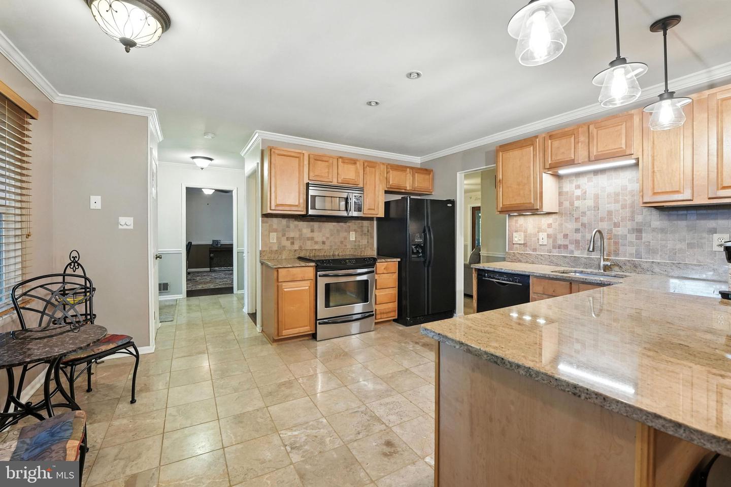 7491 SLAGLE LN, MANASSAS, Virginia 20111, 5 Bedrooms Bedrooms, ,3 BathroomsBathrooms,Residential,For sale,7491 SLAGLE LN,VAPW2097724 MLS # VAPW2097724