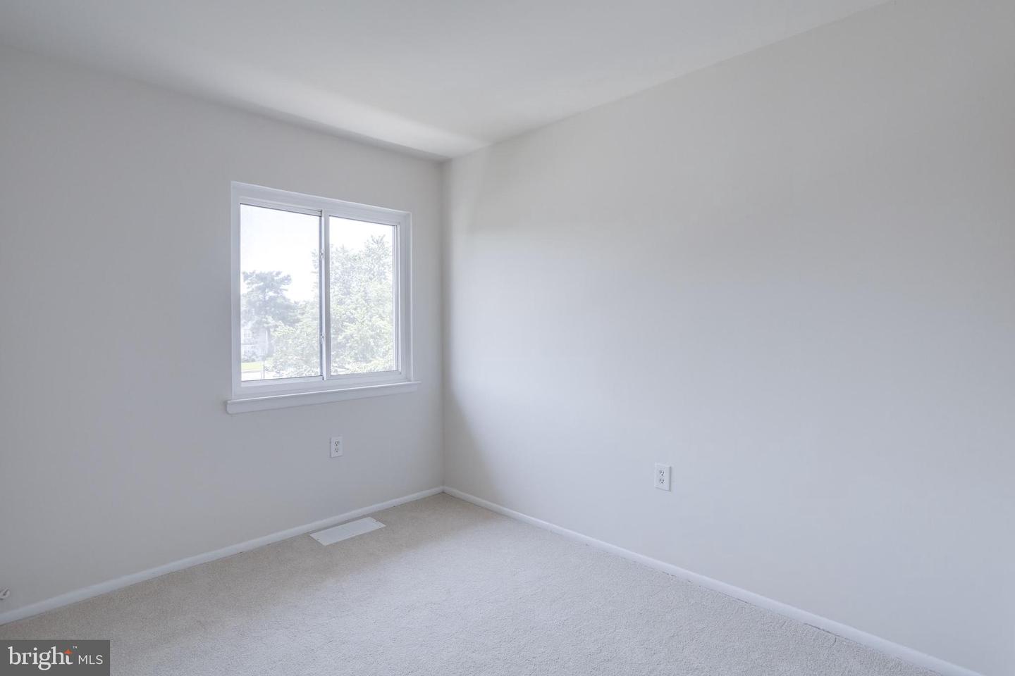 5766 VILLAGE GREEN DR #10/5766, ALEXANDRIA, Virginia 22309, 3 Bedrooms Bedrooms, ,2 BathroomsBathrooms,Residential,For sale,5766 VILLAGE GREEN DR #10/5766,VAFX2249930 MLS # VAFX2249930