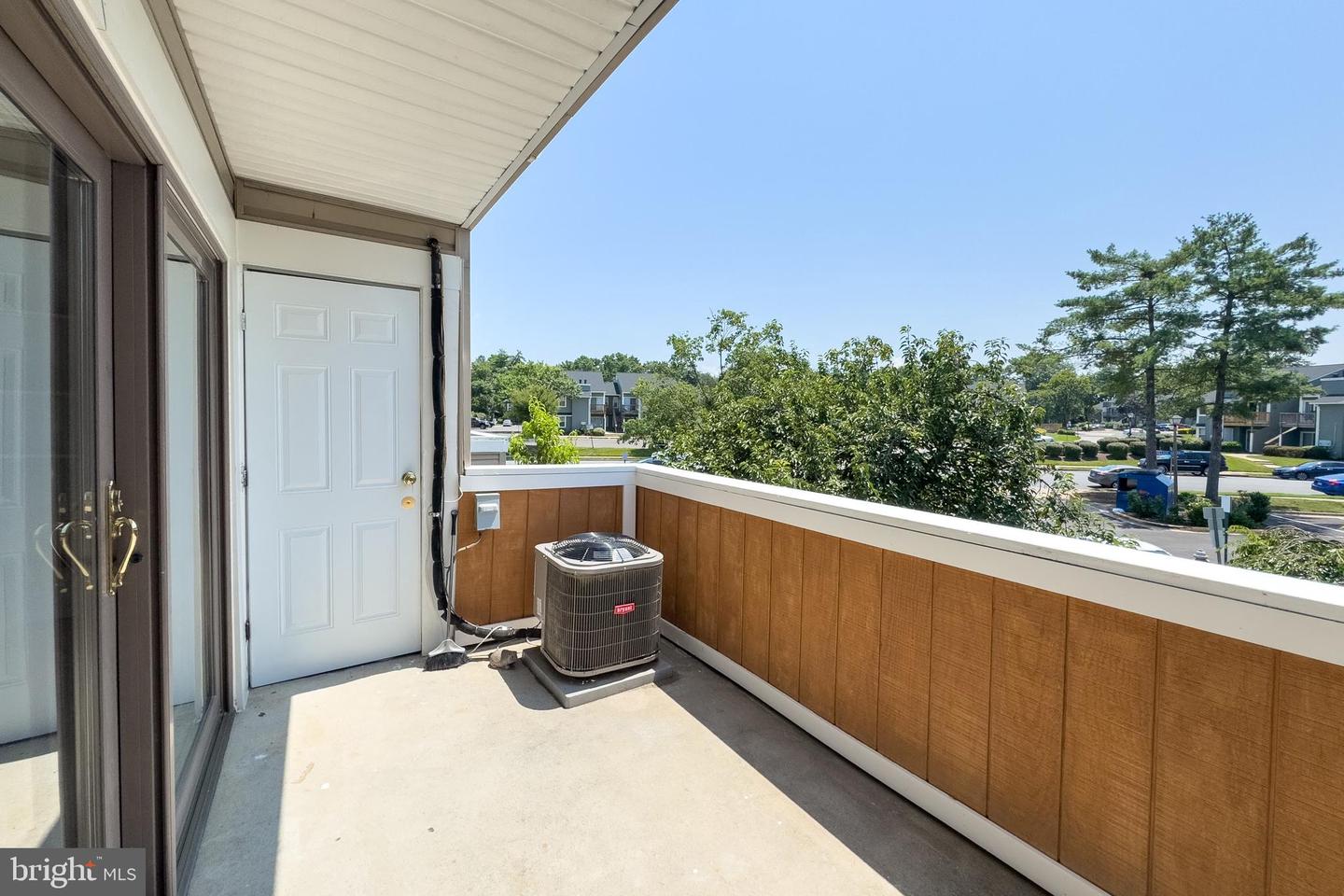 5766 VILLAGE GREEN DR #10/5766, ALEXANDRIA, Virginia 22309, 3 Bedrooms Bedrooms, ,2 BathroomsBathrooms,Residential,For sale,5766 VILLAGE GREEN DR #10/5766,VAFX2249930 MLS # VAFX2249930