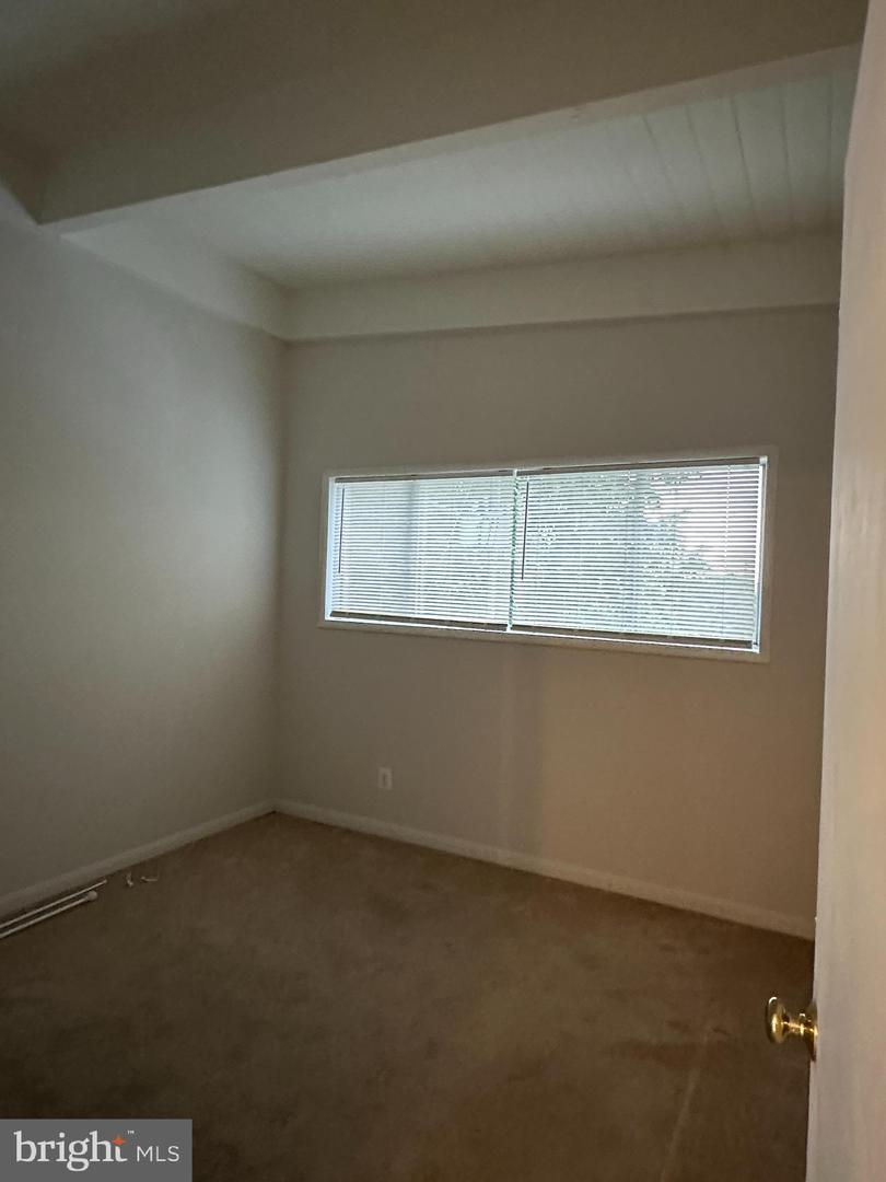 4227 AMERICANA DR, ANNANDALE, Virginia 22003, 2 Bedrooms Bedrooms, ,1 BathroomBathrooms,Residential,For sale,4227 AMERICANA DR,VAFX2250066 MLS # VAFX2250066