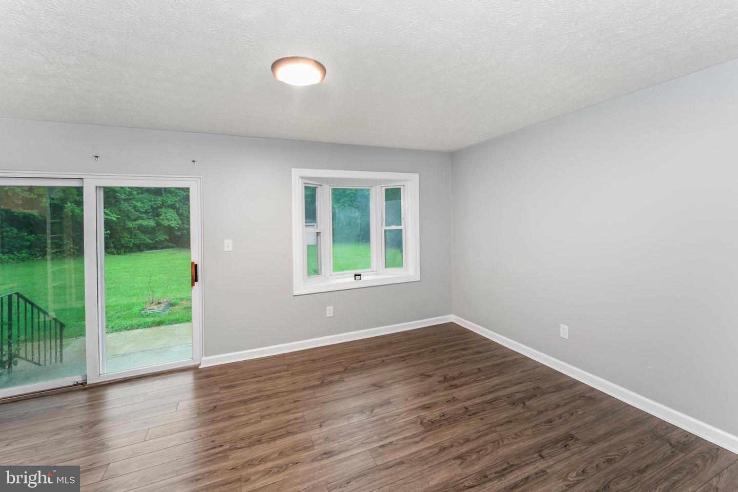 4 RIVER RIDGE LN, FREDERICKSBURG, Virginia 22406, 4 Bedrooms Bedrooms, ,2 BathroomsBathrooms,Residential,For sale,4 RIVER RIDGE LN,VAST2040212 MLS # VAST2040212