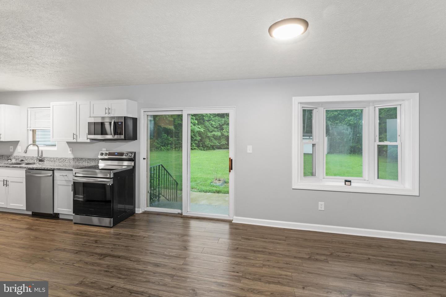 4 RIVER RIDGE LN, FREDERICKSBURG, Virginia 22406, 4 Bedrooms Bedrooms, ,2 BathroomsBathrooms,Residential,For sale,4 RIVER RIDGE LN,VAST2040212 MLS # VAST2040212