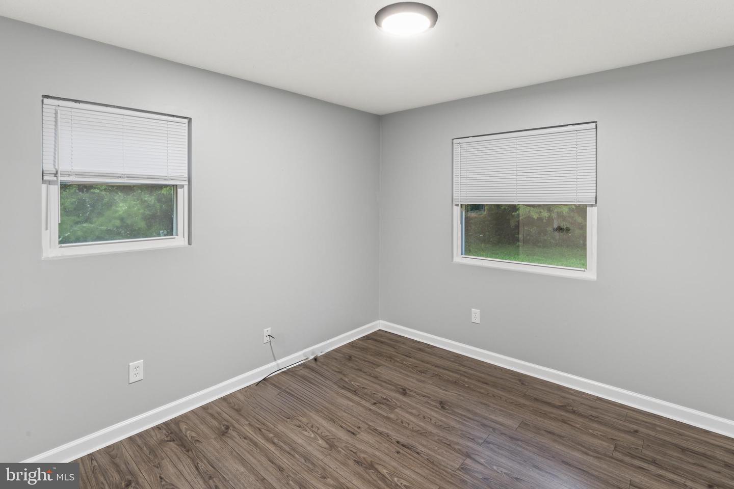 4 RIVER RIDGE LN, FREDERICKSBURG, Virginia 22406, 4 Bedrooms Bedrooms, ,2 BathroomsBathrooms,Residential,For sale,4 RIVER RIDGE LN,VAST2040212 MLS # VAST2040212