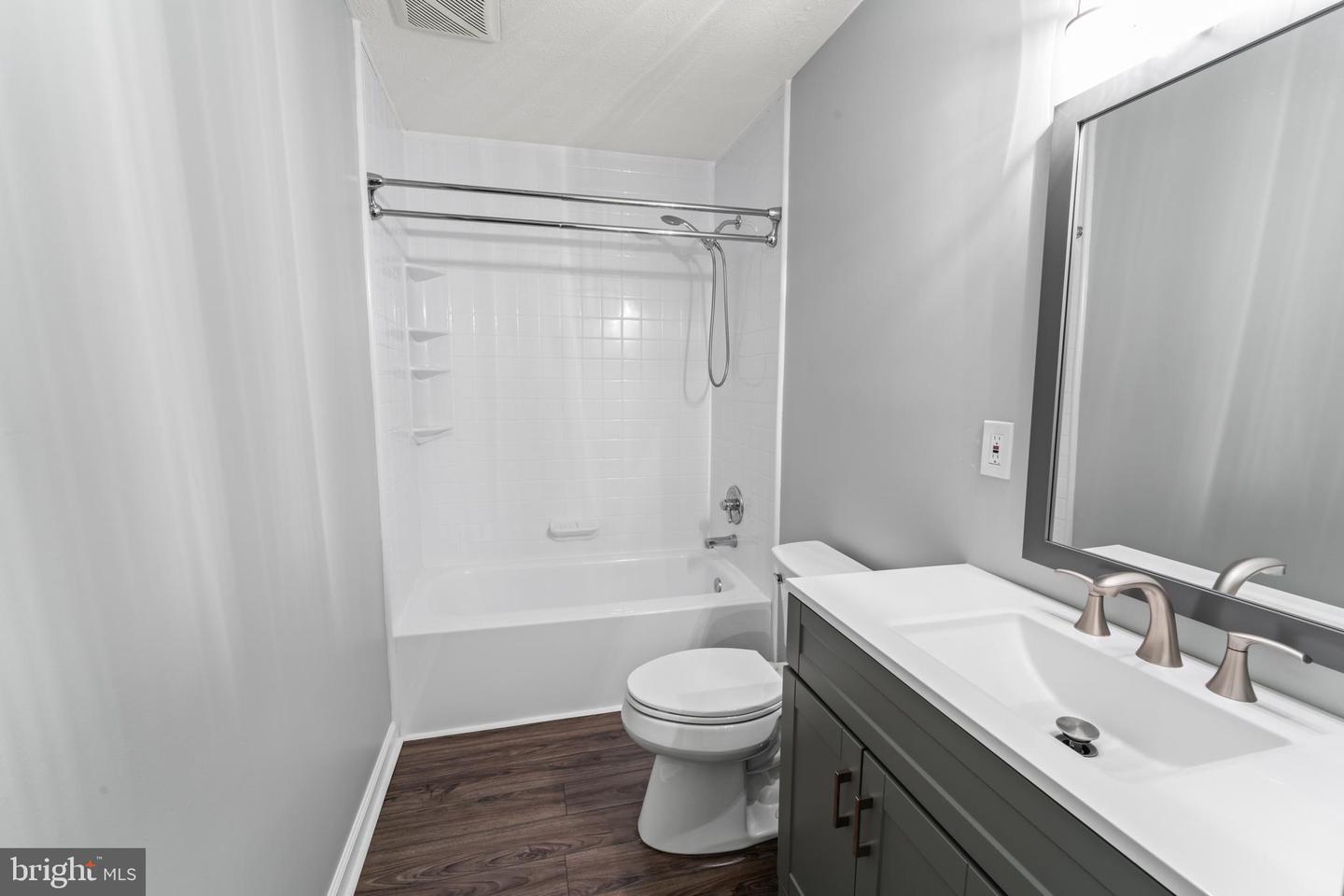 4 RIVER RIDGE LN, FREDERICKSBURG, Virginia 22406, 4 Bedrooms Bedrooms, ,2 BathroomsBathrooms,Residential,For sale,4 RIVER RIDGE LN,VAST2040212 MLS # VAST2040212