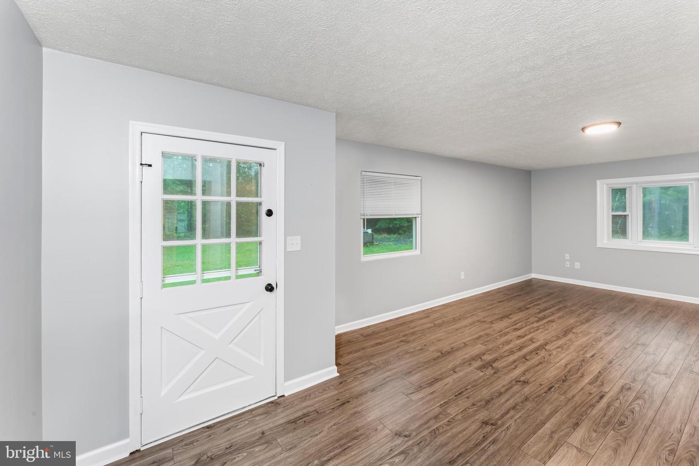 4 RIVER RIDGE LN, FREDERICKSBURG, Virginia 22406, 4 Bedrooms Bedrooms, ,2 BathroomsBathrooms,Residential,For sale,4 RIVER RIDGE LN,VAST2040212 MLS # VAST2040212