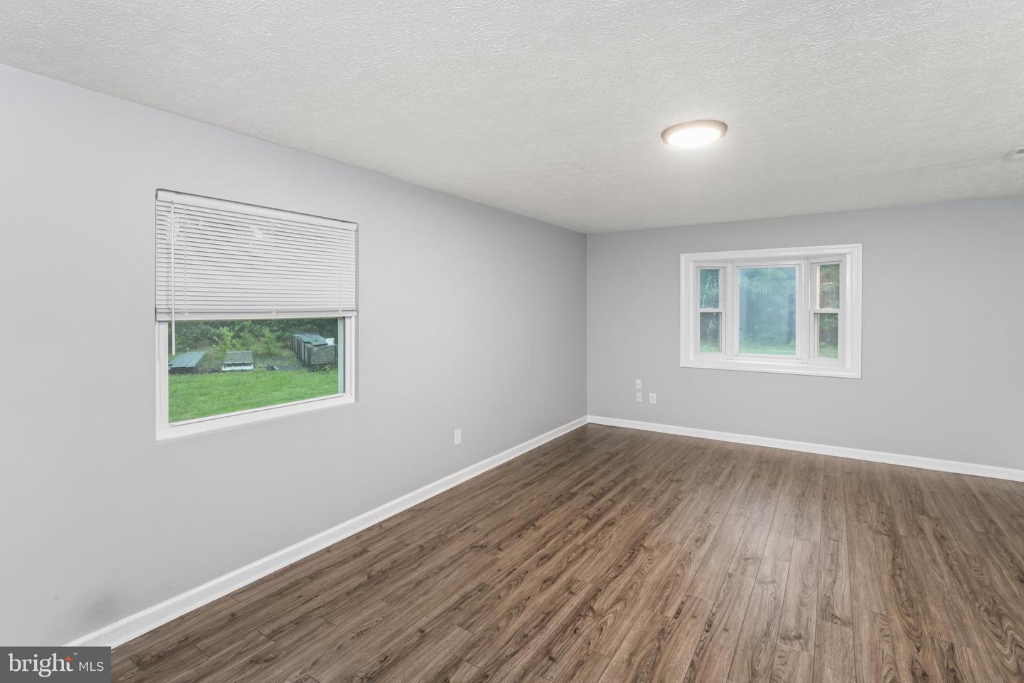 4 RIVER RIDGE LN, FREDERICKSBURG, Virginia 22406, 4 Bedrooms Bedrooms, ,2 BathroomsBathrooms,Residential,For sale,4 RIVER RIDGE LN,VAST2040212 MLS # VAST2040212