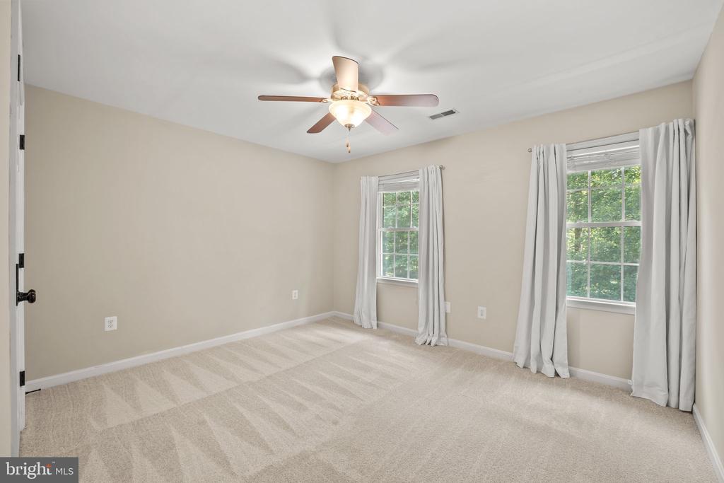 15066 COLIN LN, AMISSVILLE, Virginia 20106, 4 Bedrooms Bedrooms, ,3 BathroomsBathrooms,Residential,15066 COLIN LN,VACU2010992 MLS # VACU2010992