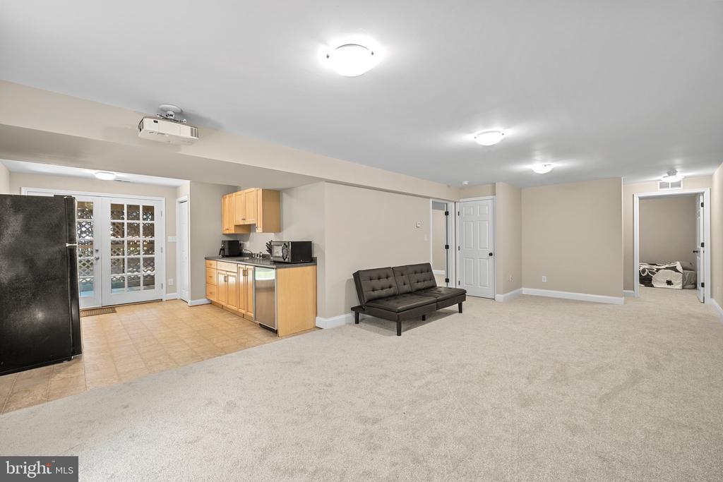 15066 COLIN LN, AMISSVILLE, Virginia 20106, 4 Bedrooms Bedrooms, ,3 BathroomsBathrooms,Residential,15066 COLIN LN,VACU2010992 MLS # VACU2010992