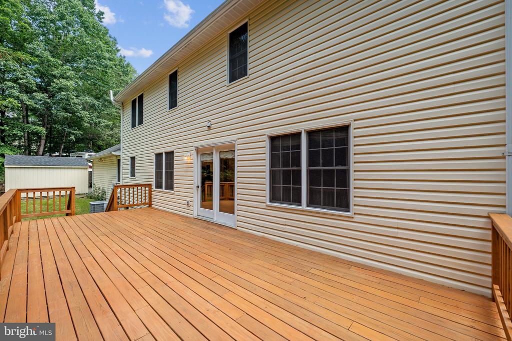 15066 COLIN LN, AMISSVILLE, Virginia 20106, 4 Bedrooms Bedrooms, ,3 BathroomsBathrooms,Residential,15066 COLIN LN,VACU2010992 MLS # VACU2010992