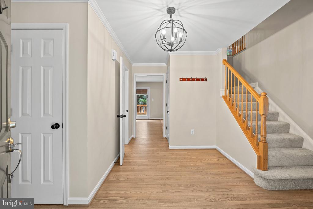 15066 COLIN LN, AMISSVILLE, Virginia 20106, 4 Bedrooms Bedrooms, ,3 BathroomsBathrooms,Residential,15066 COLIN LN,VACU2010992 MLS # VACU2010992