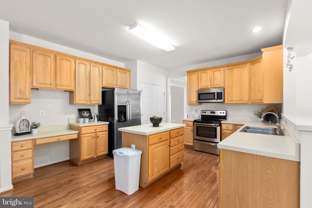 10911 JARVIS CT, FREDERICKSBURG, Virginia 22407, 4 Bedrooms Bedrooms, ,2 BathroomsBathrooms,Residential,10911 JARVIS CT,VASP2034622 MLS # VASP2034622