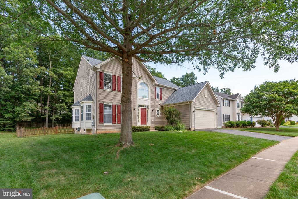 10911 JARVIS CT, FREDERICKSBURG, Virginia 22407, 4 Bedrooms Bedrooms, ,2 BathroomsBathrooms,Residential,10911 JARVIS CT,VASP2034622 MLS # VASP2034622
