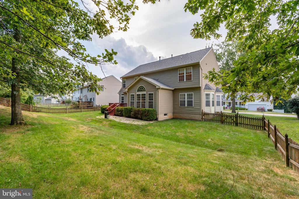 10911 JARVIS CT, FREDERICKSBURG, Virginia 22407, 4 Bedrooms Bedrooms, ,2 BathroomsBathrooms,Residential,10911 JARVIS CT,VASP2034622 MLS # VASP2034622