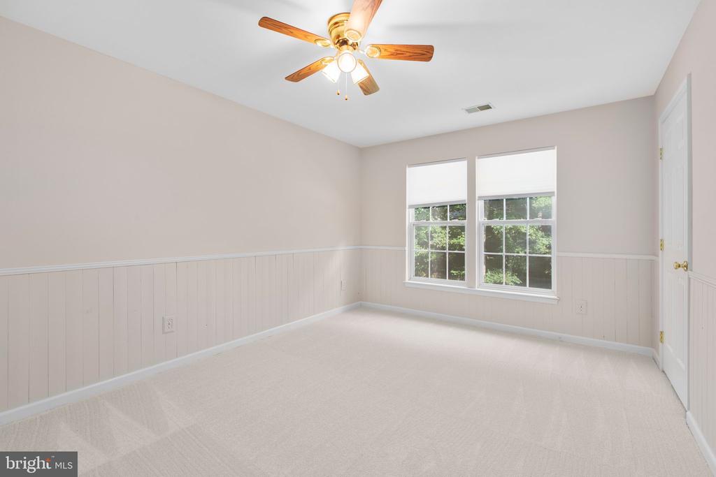 10911 JARVIS CT, FREDERICKSBURG, Virginia 22407, 4 Bedrooms Bedrooms, ,2 BathroomsBathrooms,Residential,10911 JARVIS CT,VASP2034622 MLS # VASP2034622