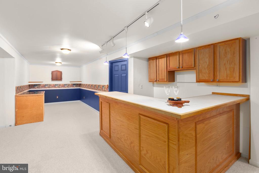 10911 JARVIS CT, FREDERICKSBURG, Virginia 22407, 4 Bedrooms Bedrooms, ,2 BathroomsBathrooms,Residential,10911 JARVIS CT,VASP2034622 MLS # VASP2034622