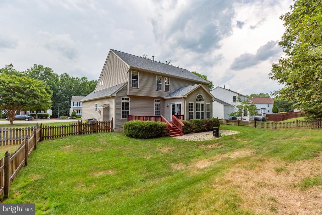 10911 JARVIS CT, FREDERICKSBURG, Virginia 22407, 4 Bedrooms Bedrooms, ,2 BathroomsBathrooms,Residential,10911 JARVIS CT,VASP2034622 MLS # VASP2034622