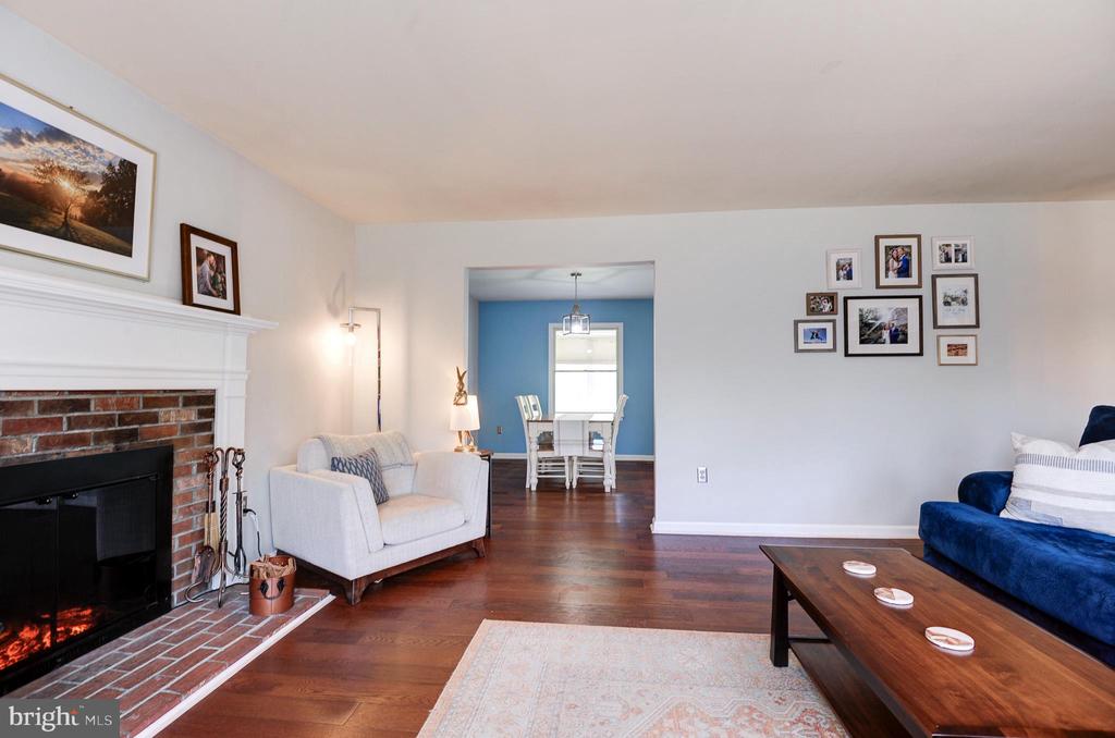 18691 SPRINGS RD, JEFFERSONTON, Virginia 22724, 4 Bedrooms Bedrooms, ,3 BathroomsBathrooms,Residential,18691 SPRINGS RD,VACU2010874 MLS # VACU2010874