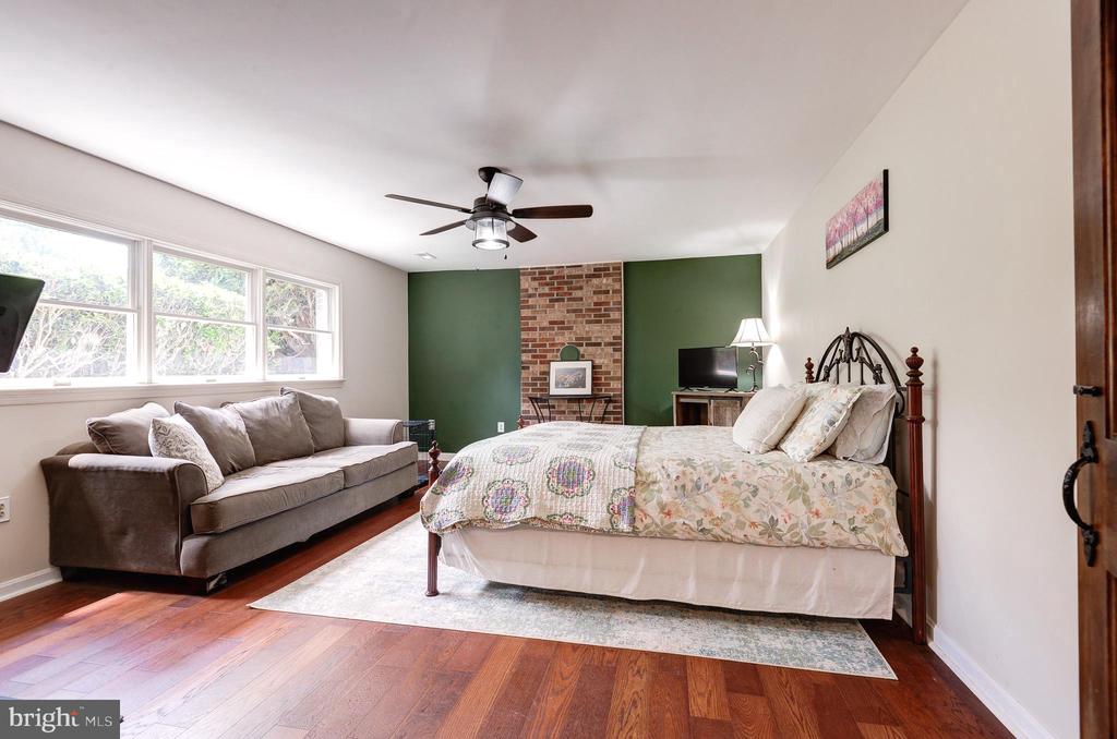 18691 SPRINGS RD, JEFFERSONTON, Virginia 22724, 4 Bedrooms Bedrooms, ,3 BathroomsBathrooms,Residential,18691 SPRINGS RD,VACU2010874 MLS # VACU2010874