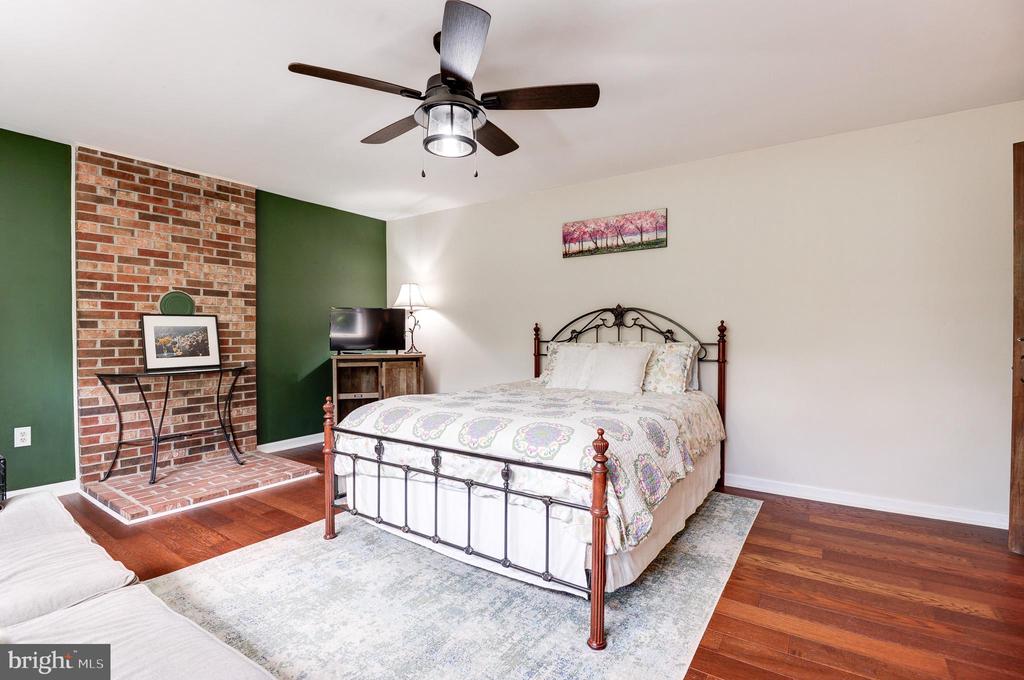 18691 SPRINGS RD, JEFFERSONTON, Virginia 22724, 4 Bedrooms Bedrooms, ,3 BathroomsBathrooms,Residential,18691 SPRINGS RD,VACU2010874 MLS # VACU2010874