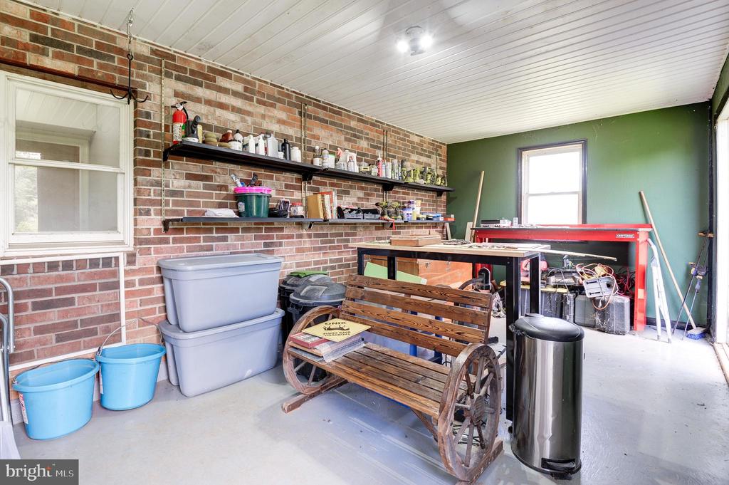 18691 SPRINGS RD, JEFFERSONTON, Virginia 22724, 4 Bedrooms Bedrooms, ,3 BathroomsBathrooms,Residential,18691 SPRINGS RD,VACU2010874 MLS # VACU2010874