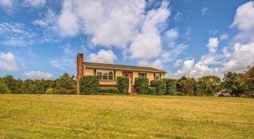 18691 SPRINGS RD, JEFFERSONTON, Virginia 22724, 4 Bedrooms Bedrooms, ,3 BathroomsBathrooms,Residential,18691 SPRINGS RD,VACU2010874 MLS # VACU2010874