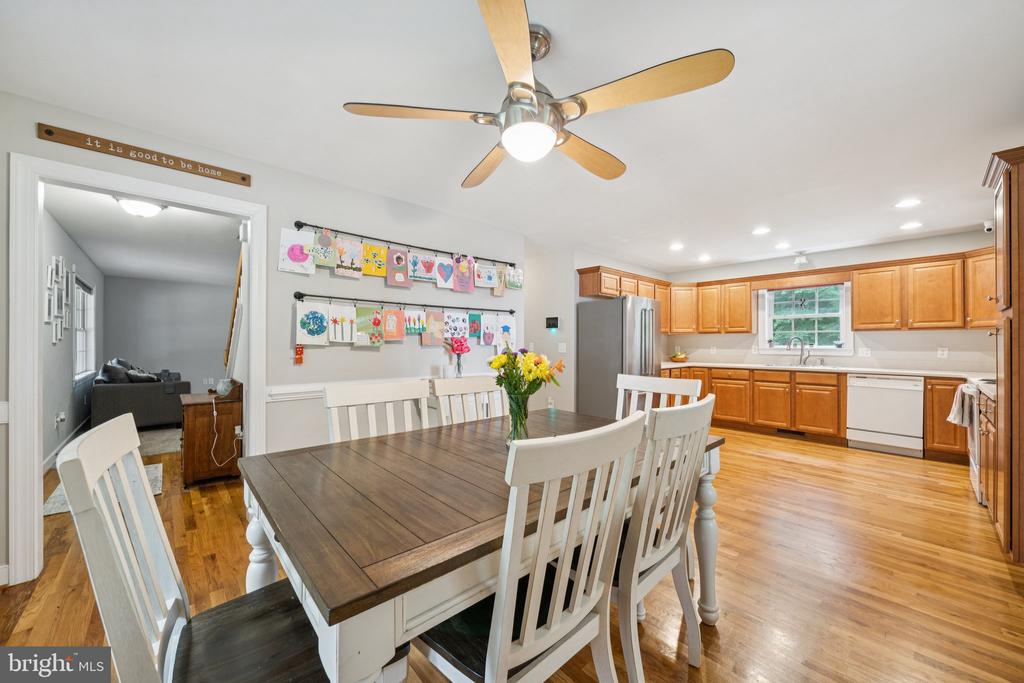 102 OAK KNOLL PL, BUMPASS, Virginia 23024, 3 Bedrooms Bedrooms, ,2 BathroomsBathrooms,Residential,102 OAK KNOLL PL,VALA2008258 MLS # VALA2008258
