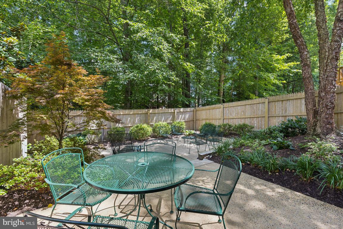 9409 PARK HUNT CT, SPRINGFIELD, Virginia 22153, 3 Bedrooms Bedrooms, ,2 BathroomsBathrooms,Residential,For sale,9409 PARK HUNT CT,VAFX2252256 MLS # VAFX2252256