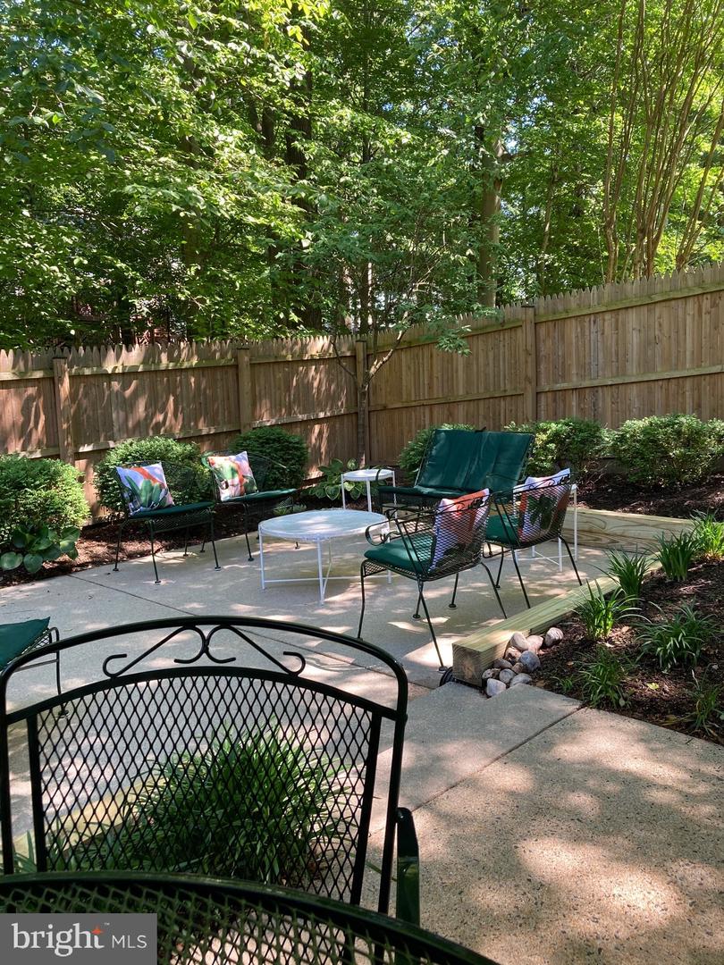9409 PARK HUNT CT, SPRINGFIELD, Virginia 22153, 3 Bedrooms Bedrooms, ,2 BathroomsBathrooms,Residential,For sale,9409 PARK HUNT CT,VAFX2252256 MLS # VAFX2252256