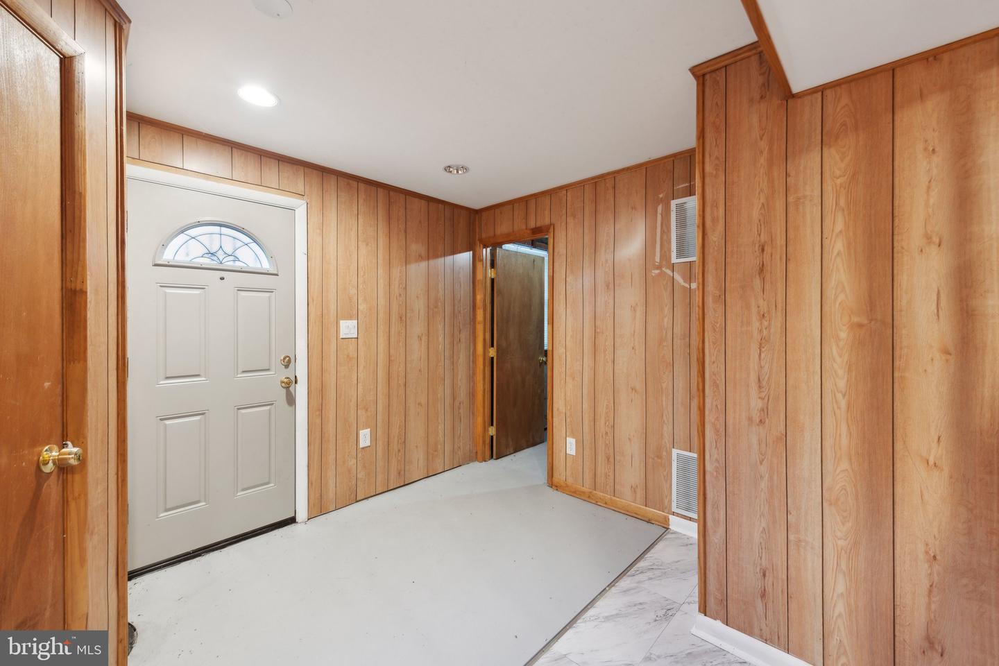 1432 41ST ST SE, WASHINGTON, District Of Columbia 20020, 3 Bedrooms Bedrooms, ,1 BathroomBathrooms,Residential,For sale,1432 41ST ST SE,DCDC2208064 MLS # DCDC2208064