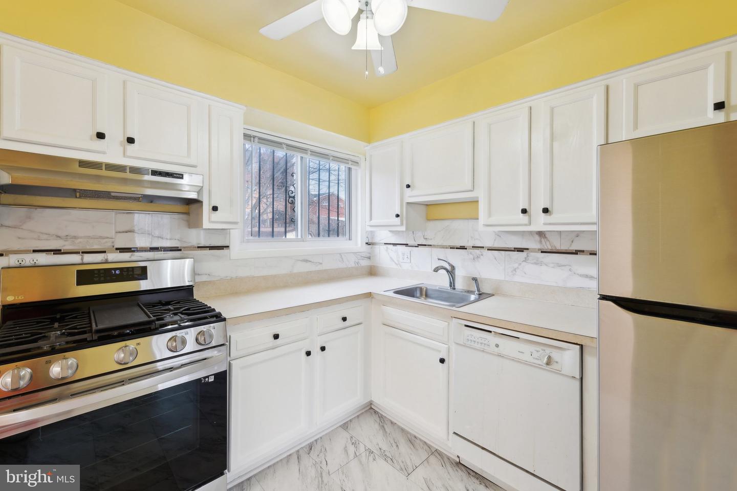 1432 41ST ST SE, WASHINGTON, District Of Columbia 20020, 3 Bedrooms Bedrooms, ,1 BathroomBathrooms,Residential,For sale,1432 41ST ST SE,DCDC2208064 MLS # DCDC2208064